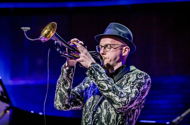BritishArts's tweet image. 🎺 Kick start the weekend with a visit to the Edinburgh Jazz & Blues Festival!
👍 Get an insight to the current wealth of talent in Polish jazz with of its leading lights, Piotr Schmidt. Supported as part of our #UKPolandSeason.
🔗 ow.ly/GAzx50WrL1f