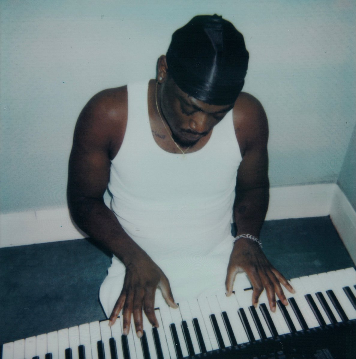 "Faire mieux" est désormais disponible sur toute les plateformes, bonne écoute🏹

bfan.link/faire-mieux
