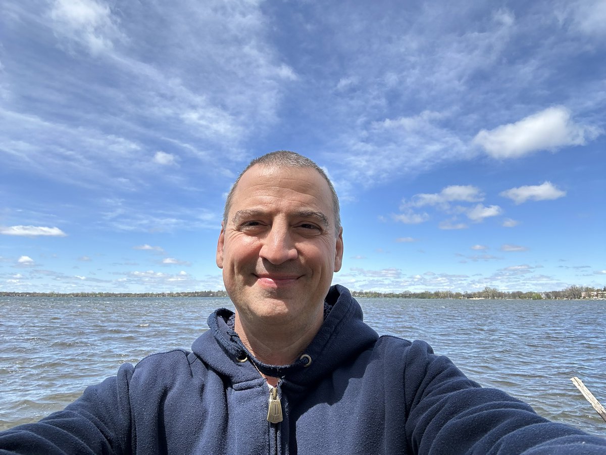 DanRyanNeff's tweet image. I’m happy for all the kind &amp;amp; interesting people I’ve met &amp;amp; will meet down the road.

Though I’m quite quiet sometimes, enjoying time alone (like walking in nature by a local lake), I love people.