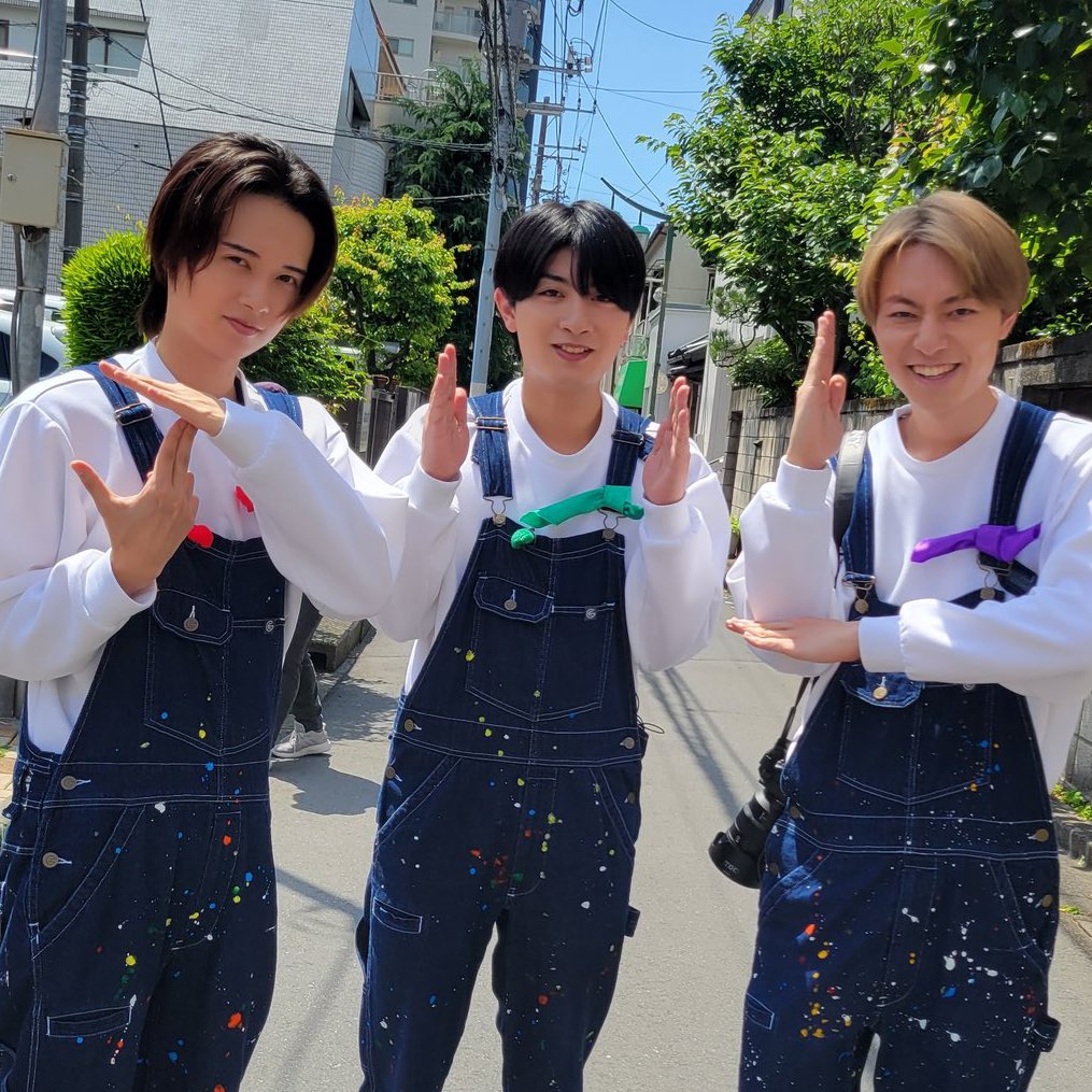 3ll000_'s tweet photo. 井上瑞稀くんのTJポーズ集😸❤️
TravisJapanの次にやってるんじゃない？ https://t.co/6CZyNhaHm0
