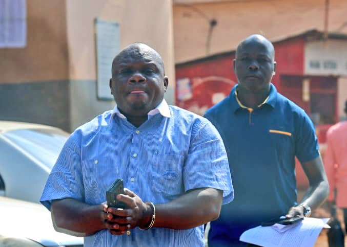 AntiGraft_SH's tweet image. Earlier today, @AntiGraft_SH in collaboration with @CID1_UG and @ODPPUGANDA arraigned Egesa Mackland, a businessman before the KCCA Grade 1 Magistrates' Court on charges of obtaining money by false pretense and conspiracy to defraud.
He joins his co-accused Kizito Dalton who was…