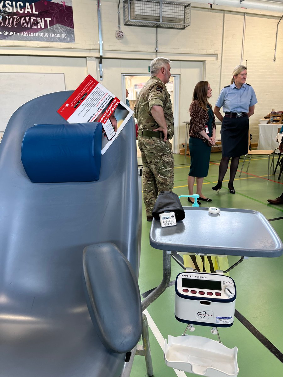 DMS_MilMed's tweet image. Yesterday, the Defence Medical Services hosted an NHS Blood Donation event. We were joined by Tamworth MP Sarah Edwards, DG DMS Clare Walton, and NHSBT's Altaf Kazir.
A huge thanks to all who donated - your support helps save lives! 💉🩸
@SarahEdwardsTam @ClareWaltonRAF