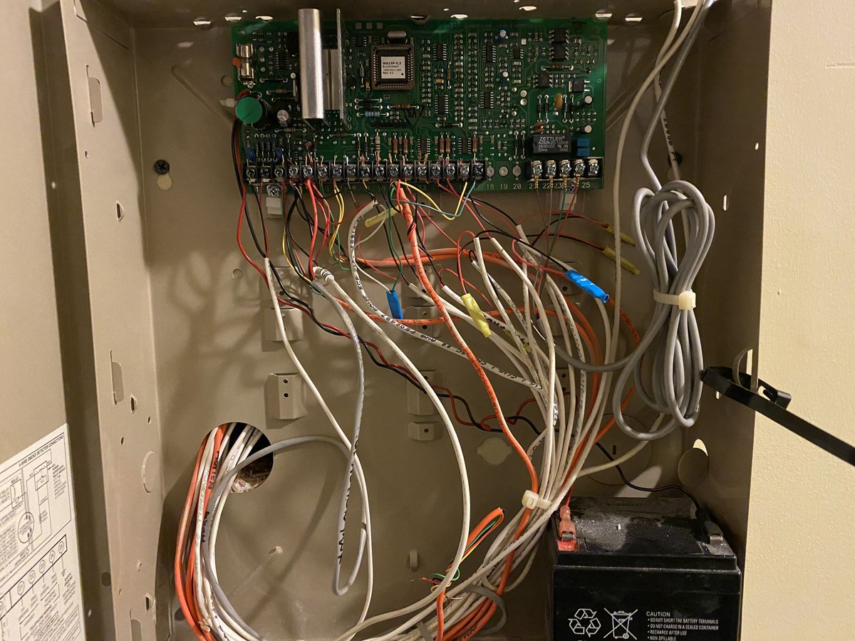 GETWSPER's tweet image. Connect Hub = Smart Legacy Backup

🧠 Got wired sensors or panic buttons already?

Plug them into our Connect Hub and get LTE backup, power redundancy, and modern alerting.

Your old system just got a next-gen upgrade.

#ModernizeSecurity #LegacyToSmart #ConnectHubPower