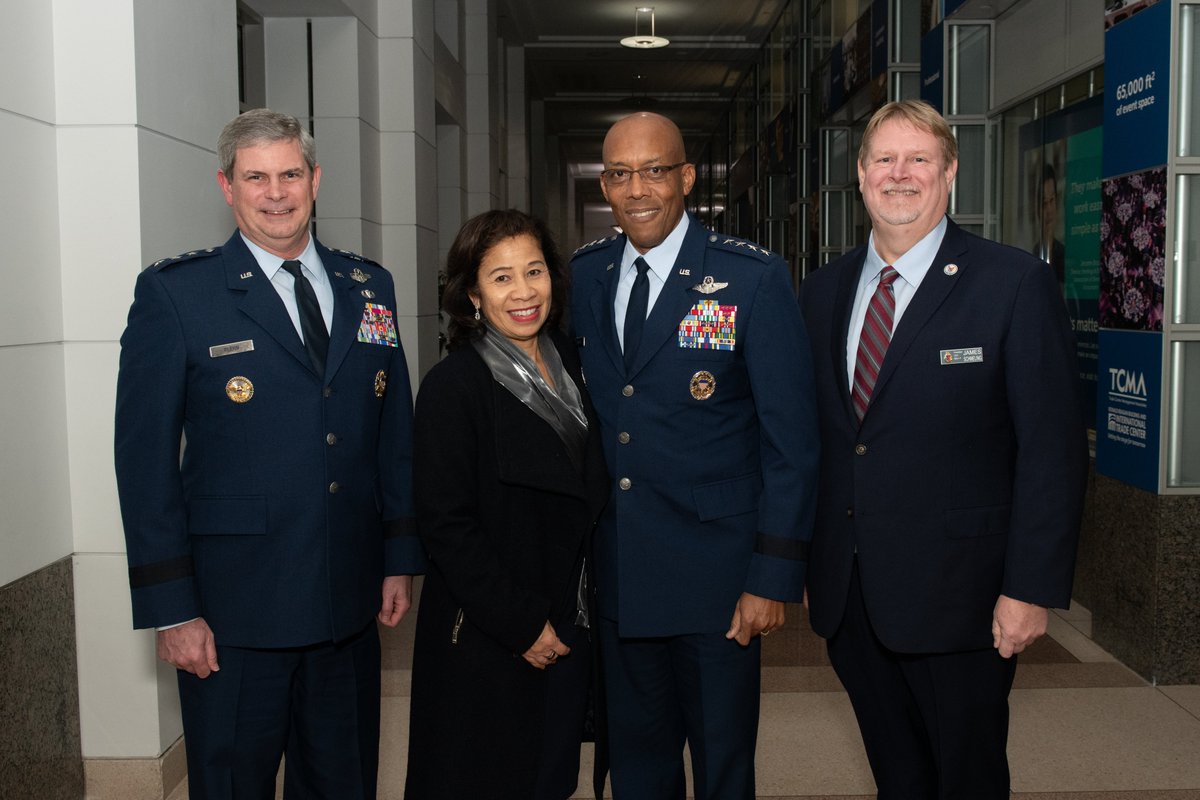 Relive key moments from the Patriot Dinner! 
A legacy of leadership, honoring service, and fostering strategic dialogue. 
We're celebrating unity and commitment to national security. Stay tuned for more! 
#PatriotDinner2025 #AmericanPatriotAward #NDUFoundation