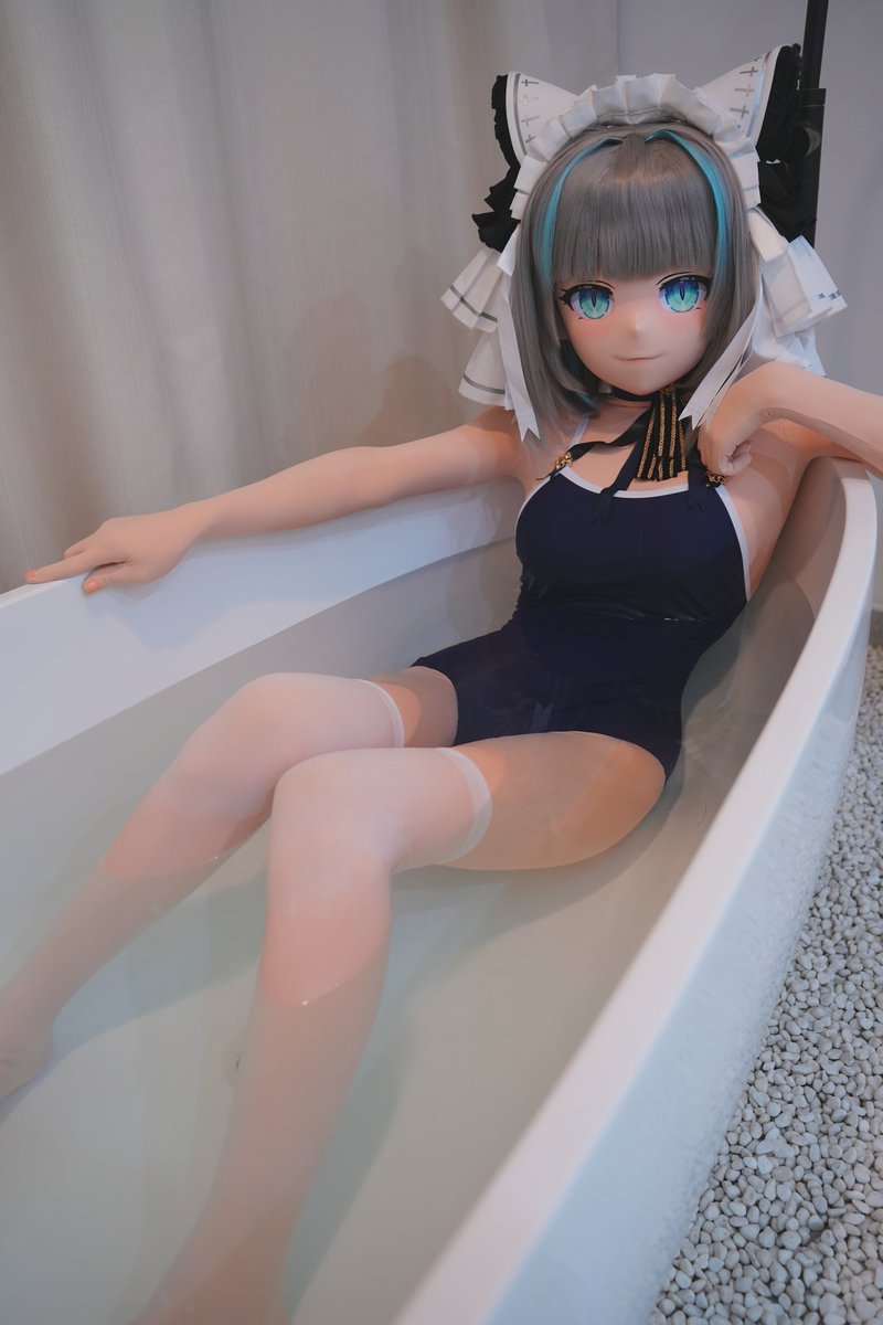 “水”点存货（

📸: <a href="/BK_Messenger/">Herta_Messenger</a> 

#碧蓝航线 #柴郡 #kigurumi #AzurLane #Cheshire #着ぐるみ #死库水 #泳装 #スクール水着
