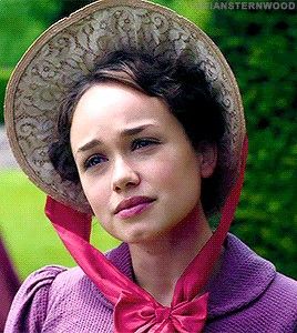 vocalopal's tweet image. How are your own wedding plans?
Charlotte, composed in the face of disappointment and unease. 🥺😢
#Sanditon