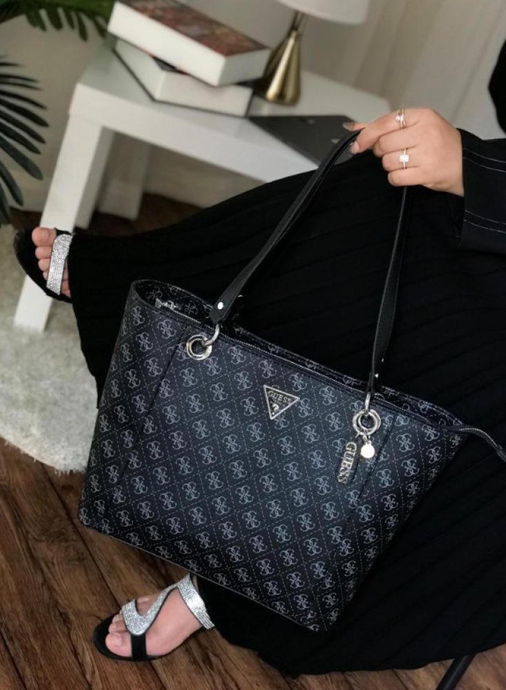 #اللهم_صل_وسلم_علي_سيدنا_محمد
مفاجأة!
جهزها لنا متجر ✨ ladylyra ✨
خصم 15% استخدم كود:(LADY15) 
على جميع المنتجات:
والاطقم🎁 الاحذيه👠والشنط👜
لايفووتكمالمتجر✨👇🏻
ladylyra-sa.com
اذا كان عندك اي استفسار نسعد بخدمتك في جميع الاوقات🌹 
wa.me/966505550472
ladylyra ✨