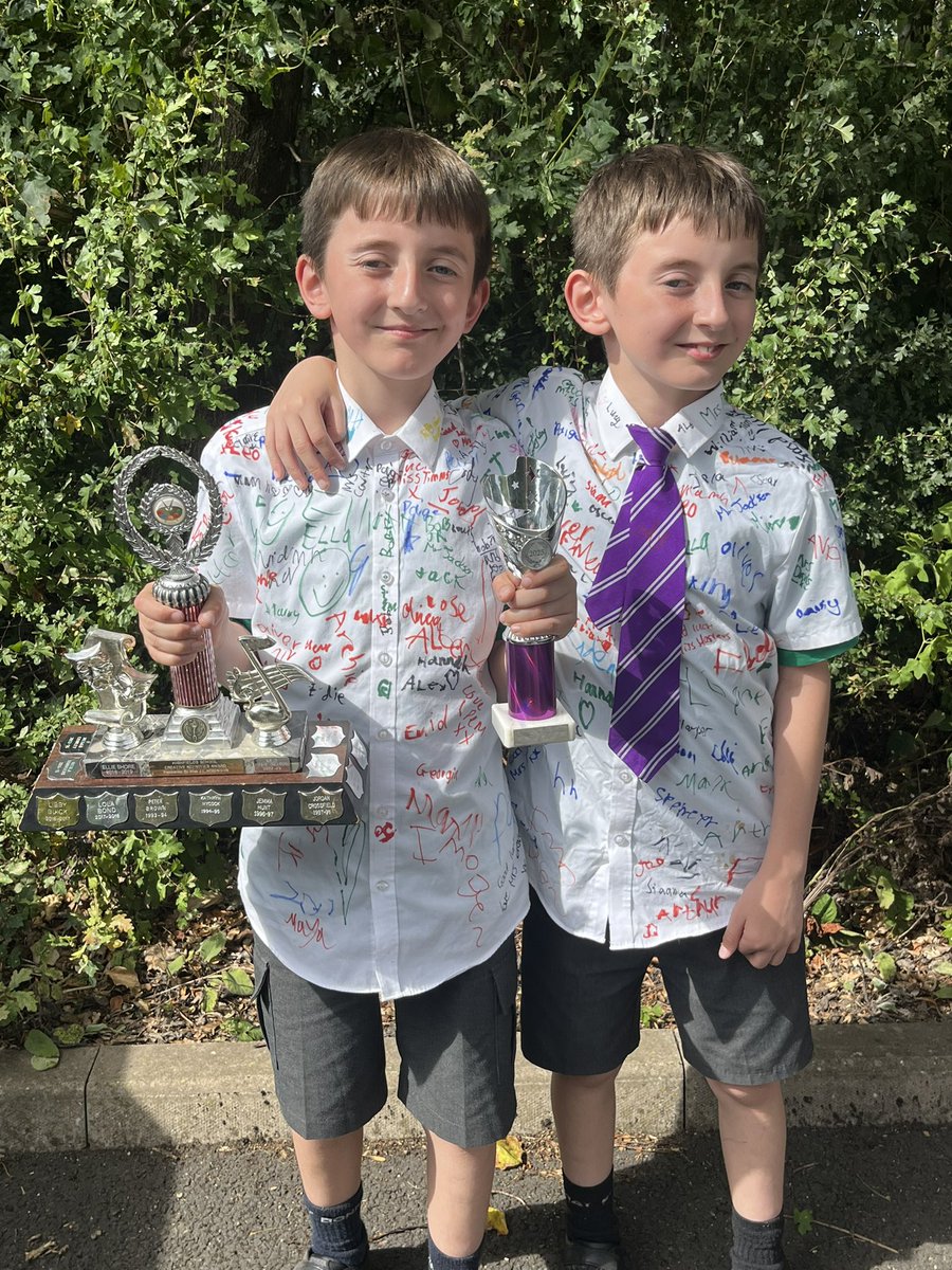 KTJayne3's tweet image. Primary school over and out 😢 end of an era . Especially proud of Luis winning the performing arts trophy . CTA chapter incoming , go get them boys.