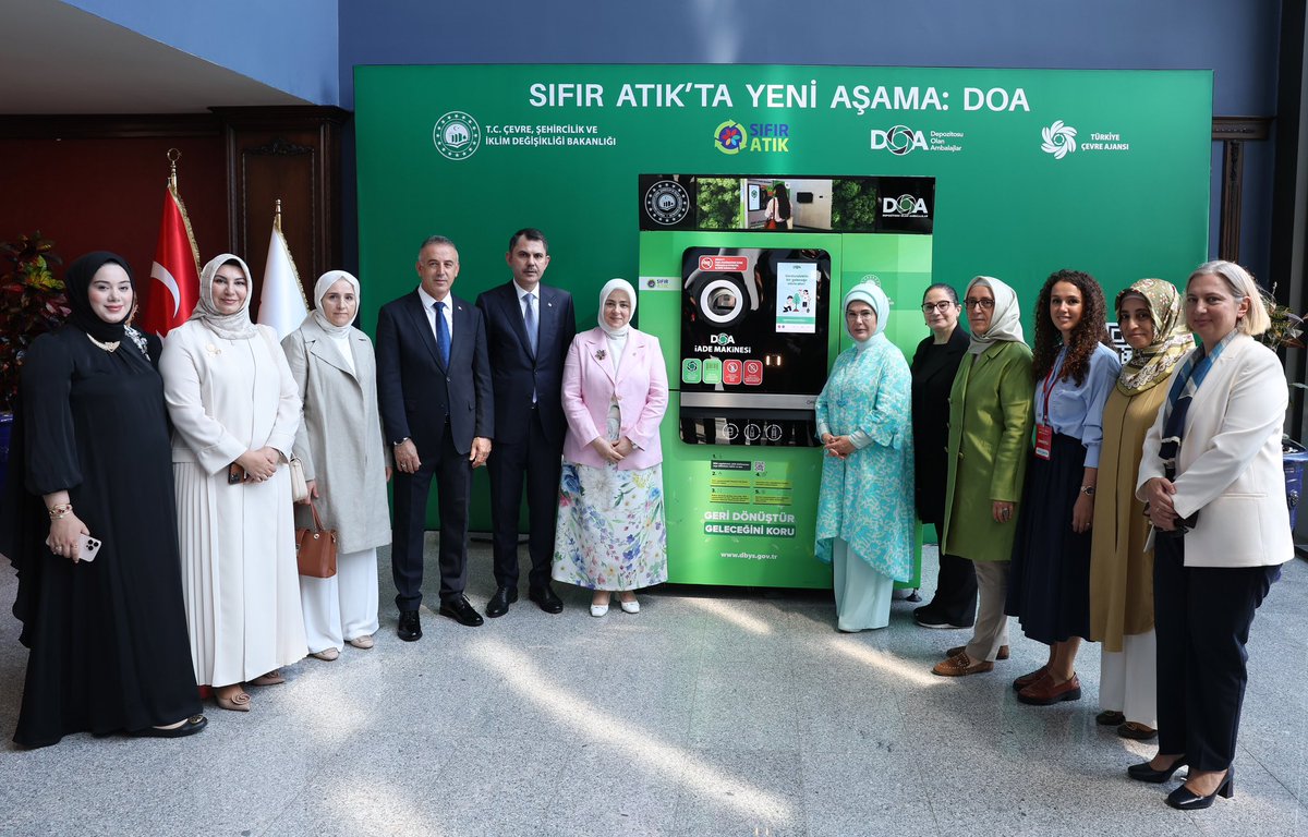 trpresidency's tweet image. First Lady Erdoğan attends Ümraniye Environment Festival tccb.gov.tr/en/news/542/16…