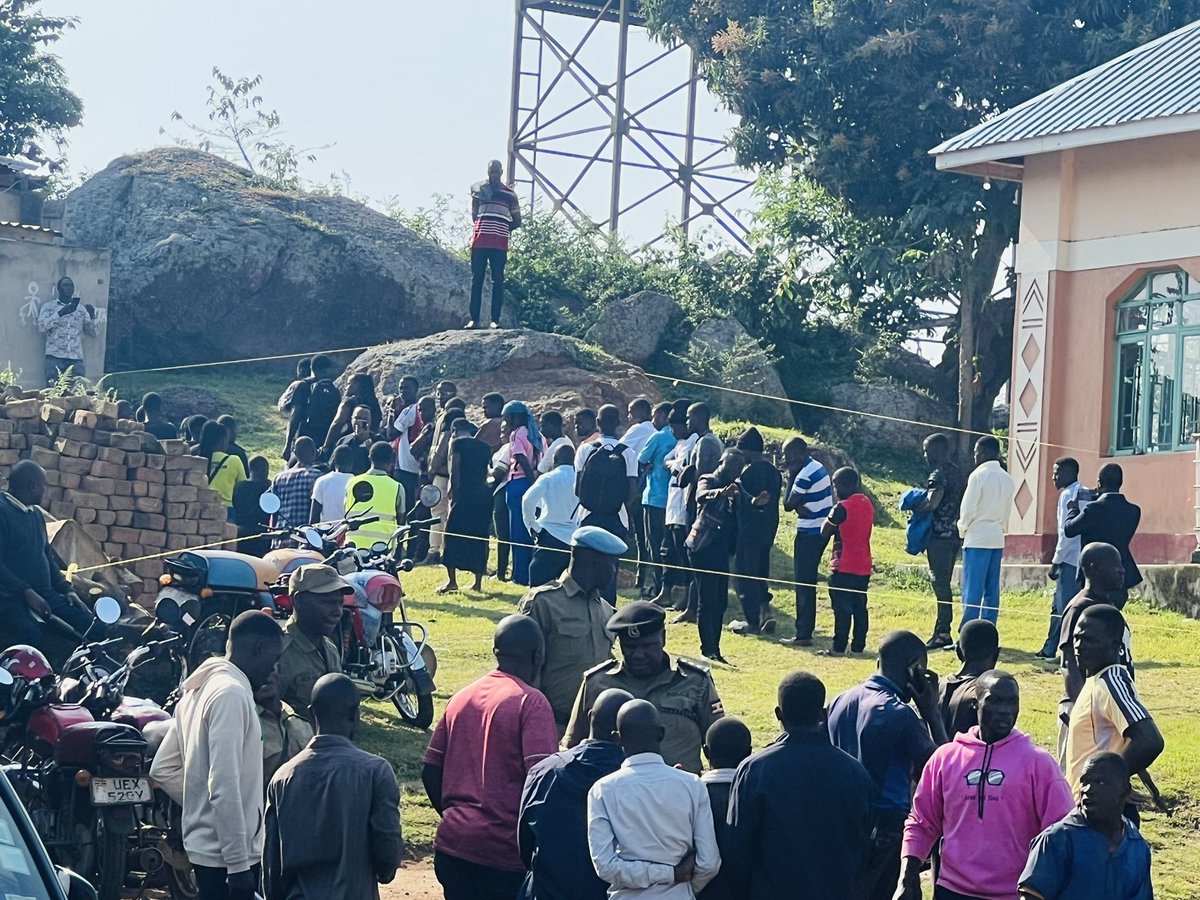 MaserukaRobert's tweet image. We took part in empowering youths in their earlier today election.
Youths should involve or be involved.
