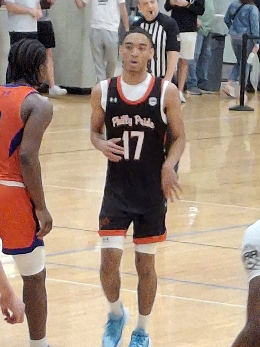 Friday morning Eye-Catchers @UAAFinals from Philly Pride (PA) in their win over Atlanta XpressMusic- 6'2" '26 Jordan Dill #8, 6'4" '26 Dior Carter #2, 6'4" '26 Latief Lorenzano-White #5 (driving) &amp; 6'4" '27 Patrice Feamster #17