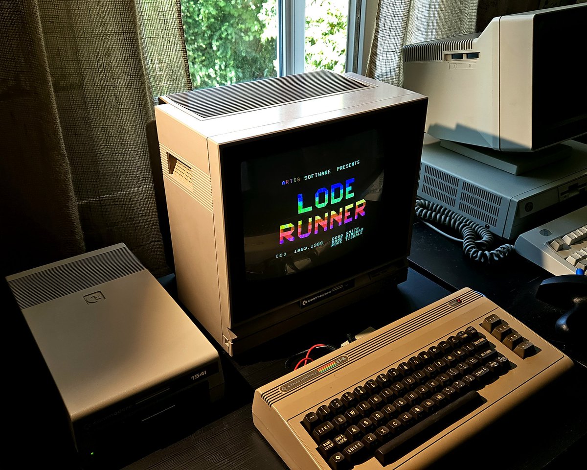 Time for the breadbin to take the stand at my window for the photo shoot