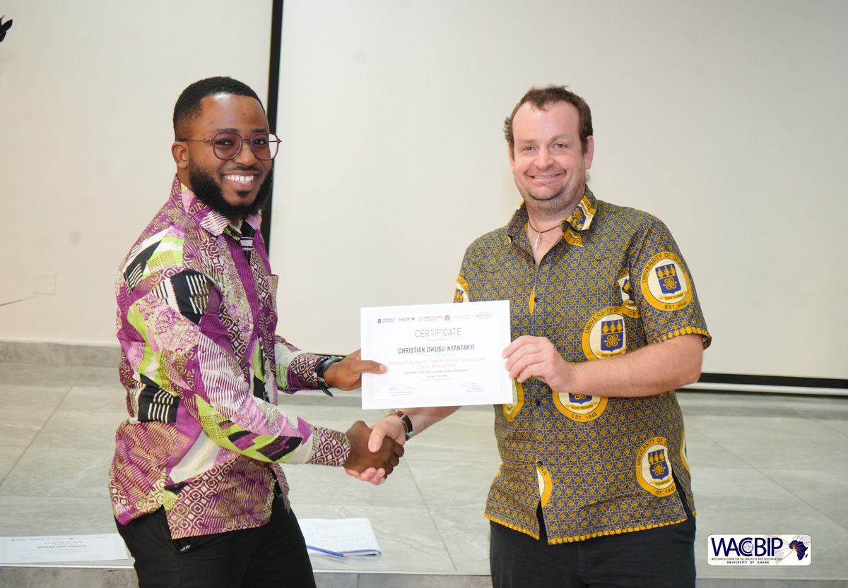 WACCBIP_UG's tweet image. The One Health Research workshop ends with a closing ceremony and certificate presentation for the first-year MPhil and PhD students.
Congratulations to all participants for their active engagement and dedication throughout the workshop! 
And a big thank you to all the…