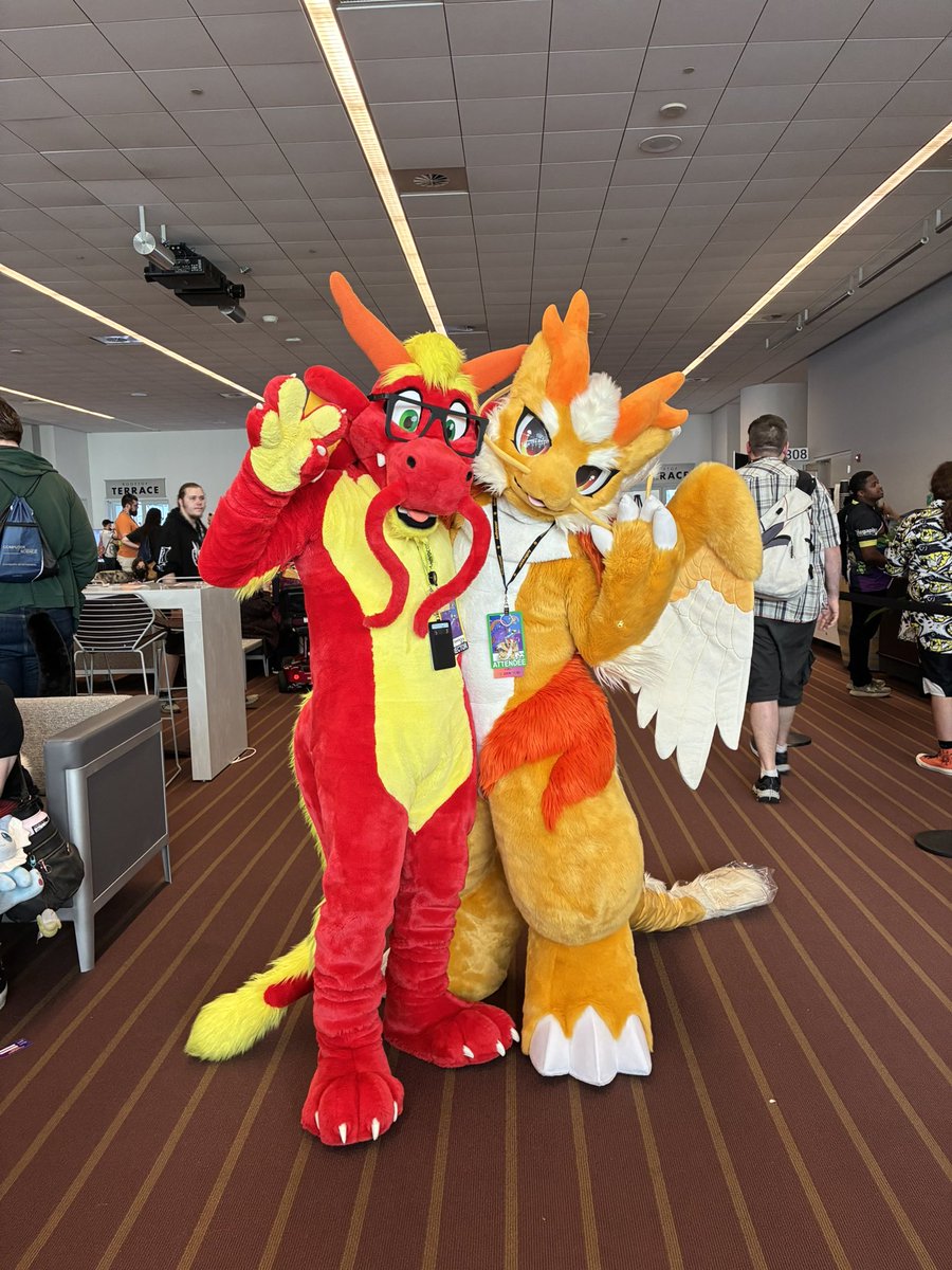 Even with how chaotic and busy AC is for me, I'm always so happy to see as many friends as I can!

🐺 <a href="/adirondack_wolf/">🌻 Fionnadh 🌻</a>
🐕 <a href="/overzen/">Barnaby (on Bluesky)</a>
🦖 <a href="/Twilight_Saint/">Raze ➡️ MFF🔥🍻 //</a> (please help me tag the other two!)
🐲 <a href="/Yu__Luo/">羽落晨曦🔜NYFB</a>

#FursuitFriday