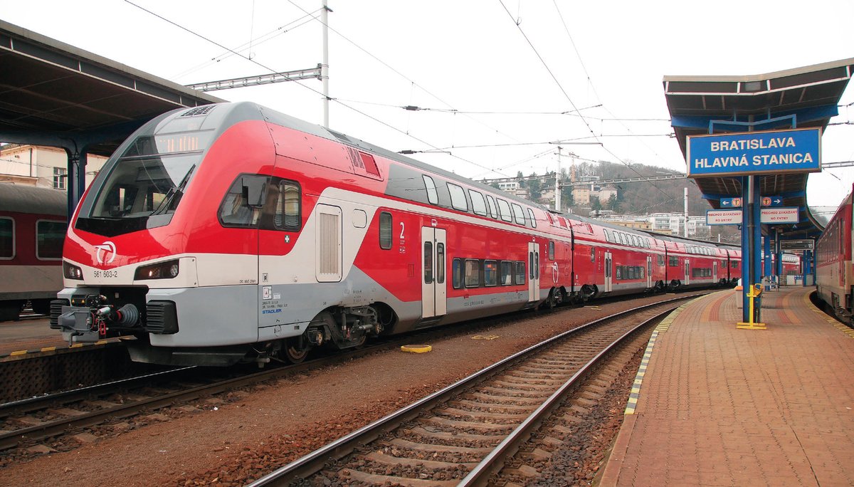 Slovaquie : les ZSSK modernisent leur parc d’automotrices électriques ▶️ ow.ly/53yc106gcJO
