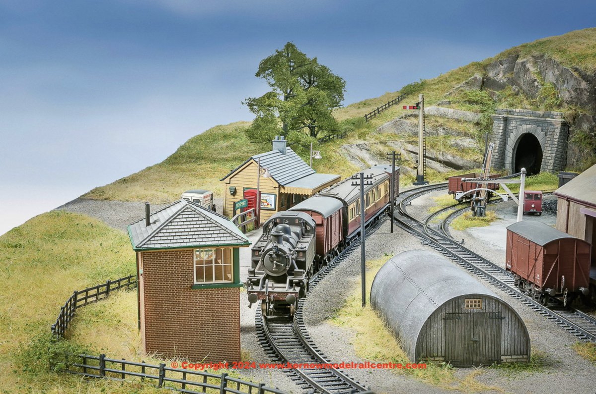 kernowmodelrail's tweet image. Check out this weeks newsletter whilst singing - "School's out for summer!" 😎🎤
kernowmodelrailcentre.com/pg/100/Newslet…