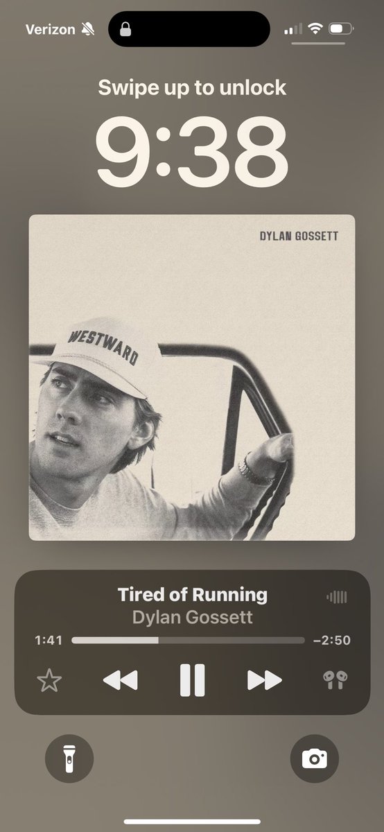 st0netoocold's tweet image. Hell of an album.
