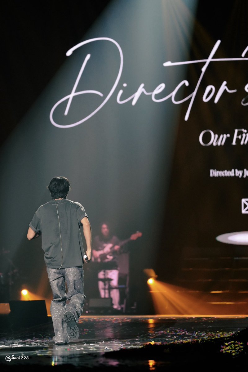jhao1223's tweet image. 20250718
Director’s Cut
One Fine Day
Ur Fine Day
Our Fine Days
#jungyonghwa
#정용화