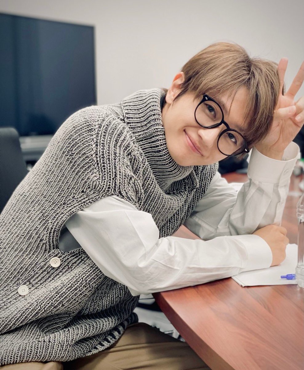 Nissy_AAA__love's tweet photo. 実はハイトーン卒業した^ ^
Nissy cafe早く行きたい☕️🎩 https://t.co/wtwBa9YwvA
