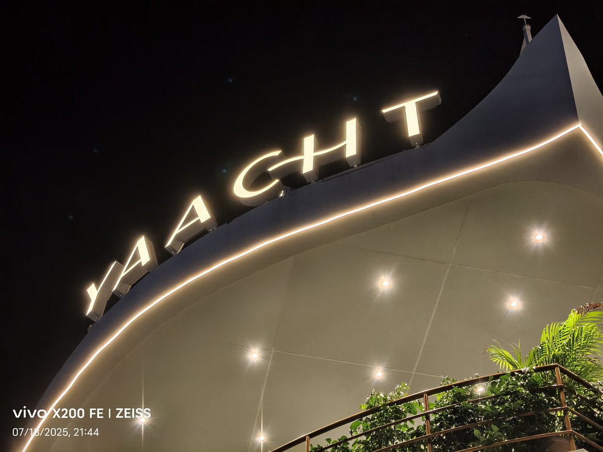 nirmaltv's tweet image. Shot on #vivoX200FE