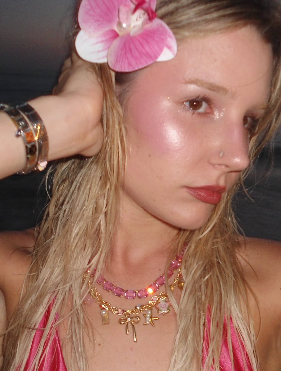 og siren 🌺🧜🏻‍♀️