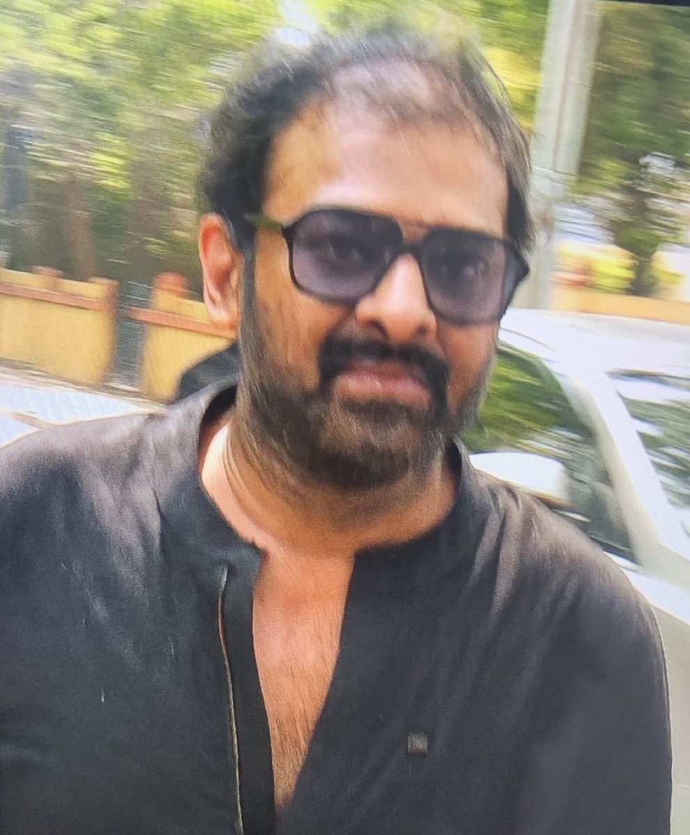 AamirsABD's tweet image. So natural and down to earth guy.
no one's can match his simplicity
#Prabhasβ