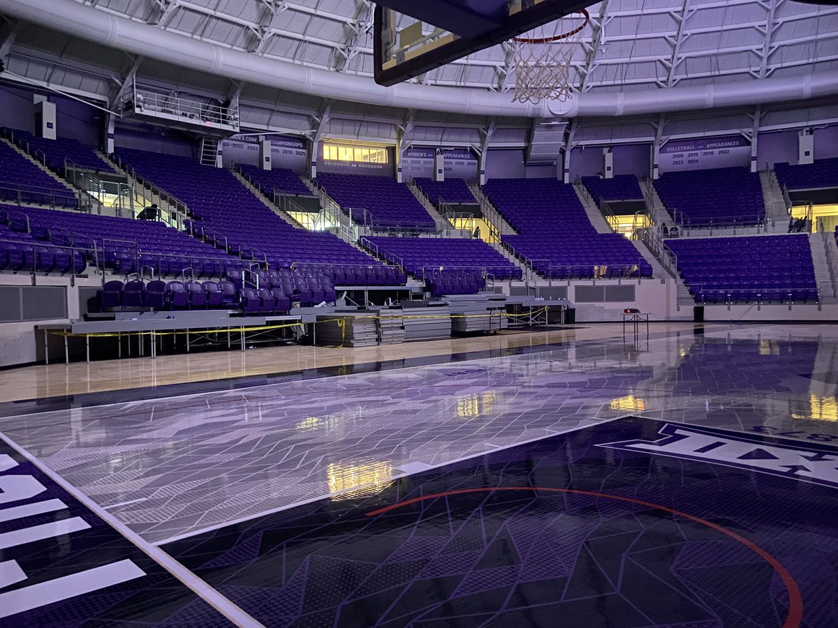 Cap’n FrogHerder (@wsstone106) on Twitter photo 👀🐸🏀🏀 <a href="/TCUBasketball/">TCU Men's Basketball</a> <a href="/tcuwbb/">TCU Women’s Basketball</a> just making sure everything is where I left it.. 👀🐸🏀🏀 <a href="/TCUBasketball/">TCU Men's Basketball</a> <a href="/tcuwbb/">TCU Women’s Basketball</a> just making sure everything is where I left it..