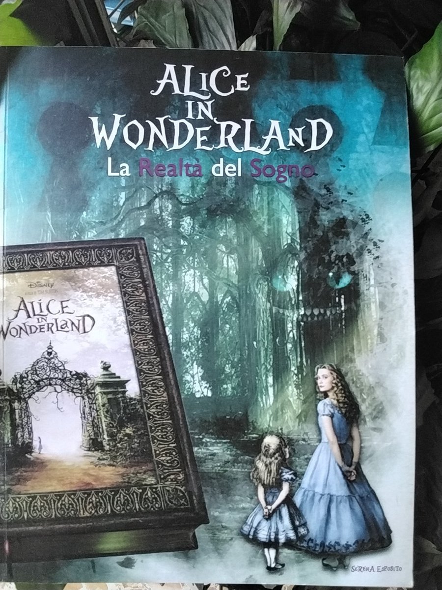 AutriceRomano's tweet image. Racconto per veri carrolliani. Saprete riconoscere tutte le allusioni e citazioni dei due libri di Alice in questo mio "Alice Pleasance Liddell"?
Mettetevi alla prova e commentate!
goodreads.com/author_blog_po…
#LewisCarroll #Sfida #sfidaletteraria