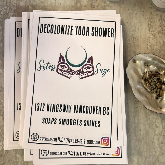 FrancesWiddows1's tweet image. People will be happy to know that it's only $22 to "decolonize your shower"!