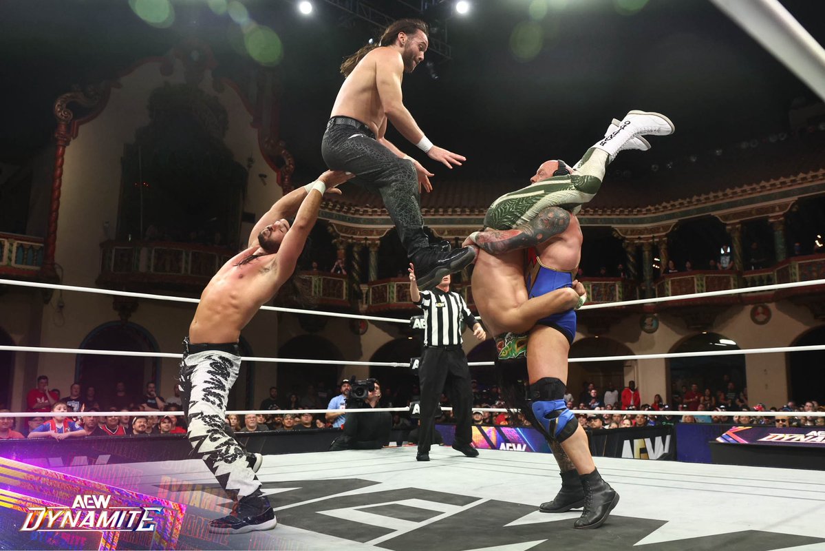 Walking_Weapon's tweet image. Dynamite went hard this week.