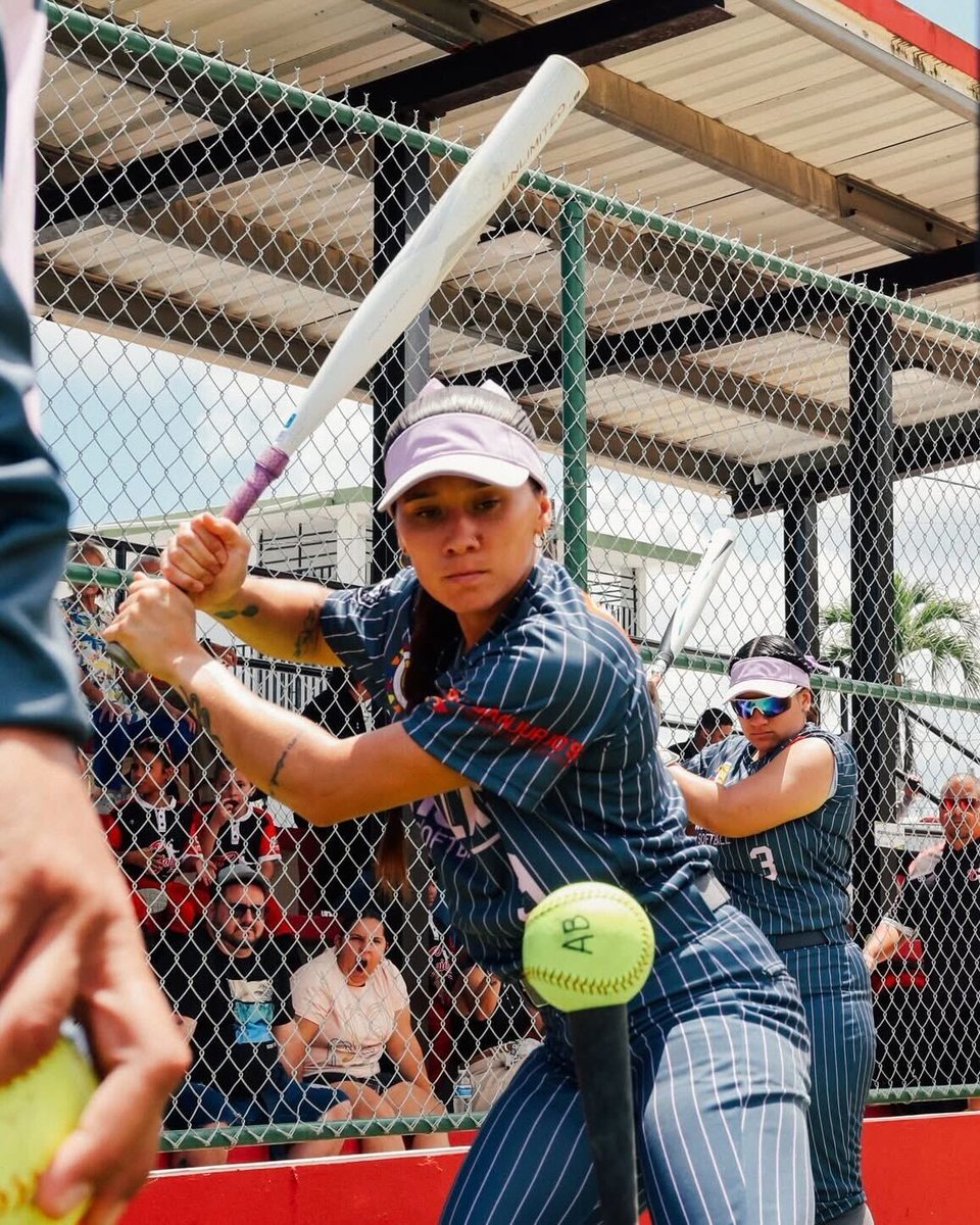 PurdueSoftball's tweet image. Alumni Spotlight⭐️
@jadeemoyy is continuing her passion for softball on the Criollas.
“Each player has a passion for winning and representing their homeland. I am privileged to be on a team that has such positive energy and truly wants the best for each other.”
#BoilerUp🚂