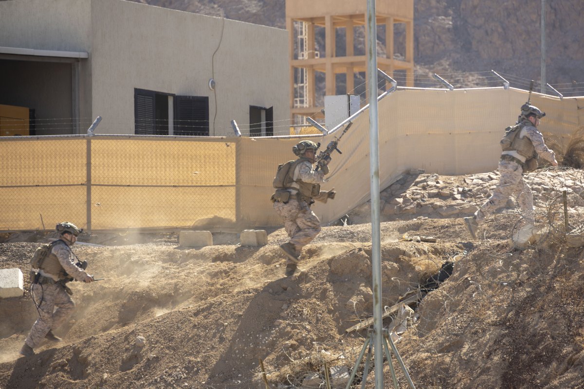 USMC's tweet image. #Marines with @2dMarDiv take part in a base defense exercise during exercise Native Fury (NF) 25 in Jordan, July 6, 2025.
NF25 focused on the demonstration of the rapid offload and integration of a Maritime Prepositioned Force in the U.S. Central Command area of operations in…