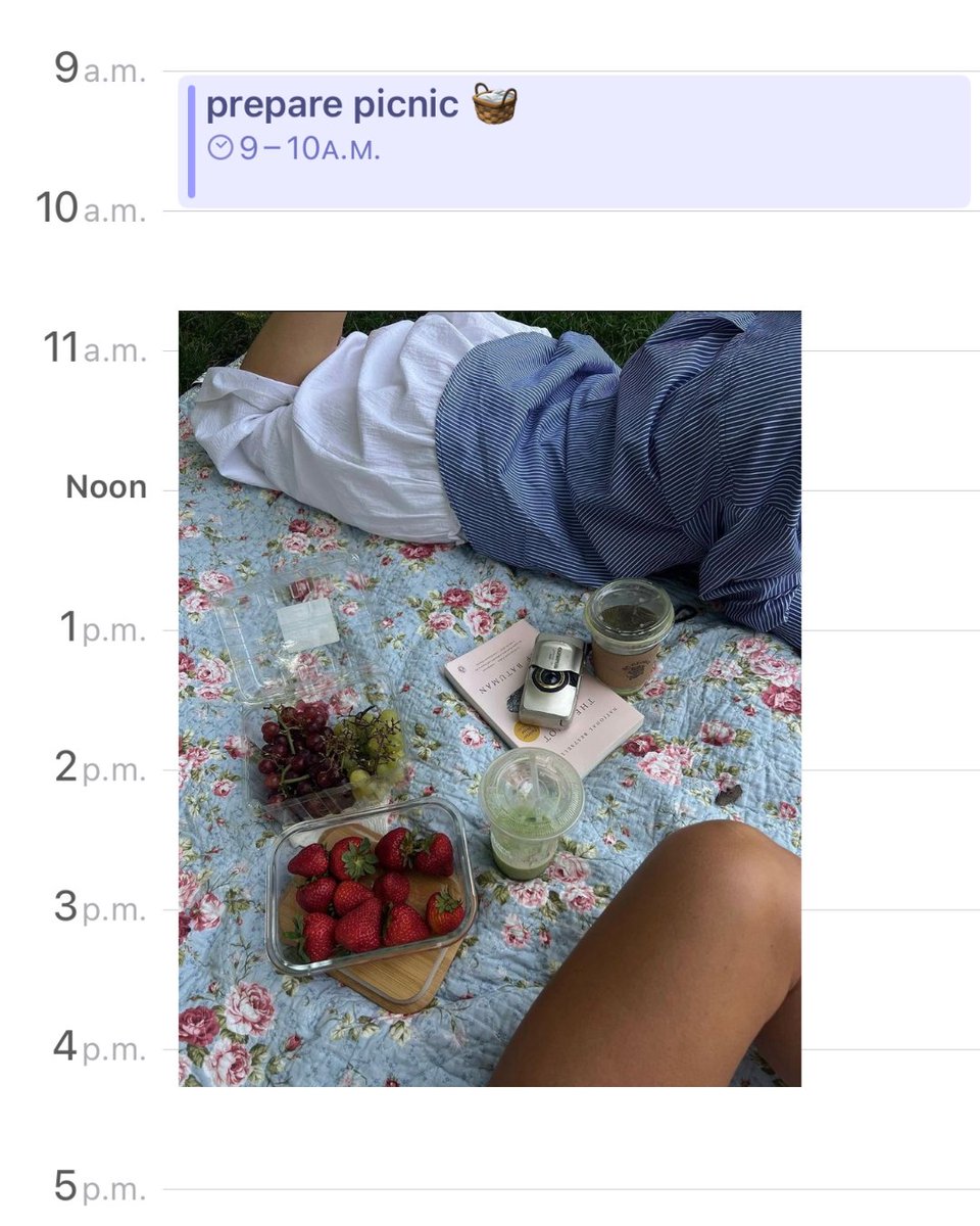 Canvas_by_Inst's tweet image. A fairytale summer looks like this! 🧚‍♀️ No classes, no #CanvasLMS, just fun.

#StudentLife #SummerBreak