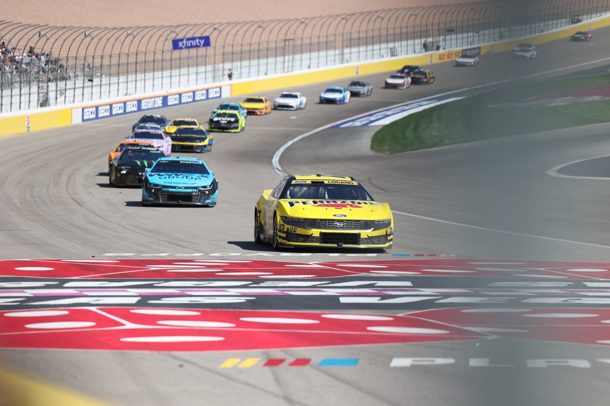 LVMotorSpeedway's tweet image. This fall, the road to the championship runs straight through Las Vegas. 🎲
Will your driver hit the jackpot?
🎟️ : bit.ly/3ZZwAqO