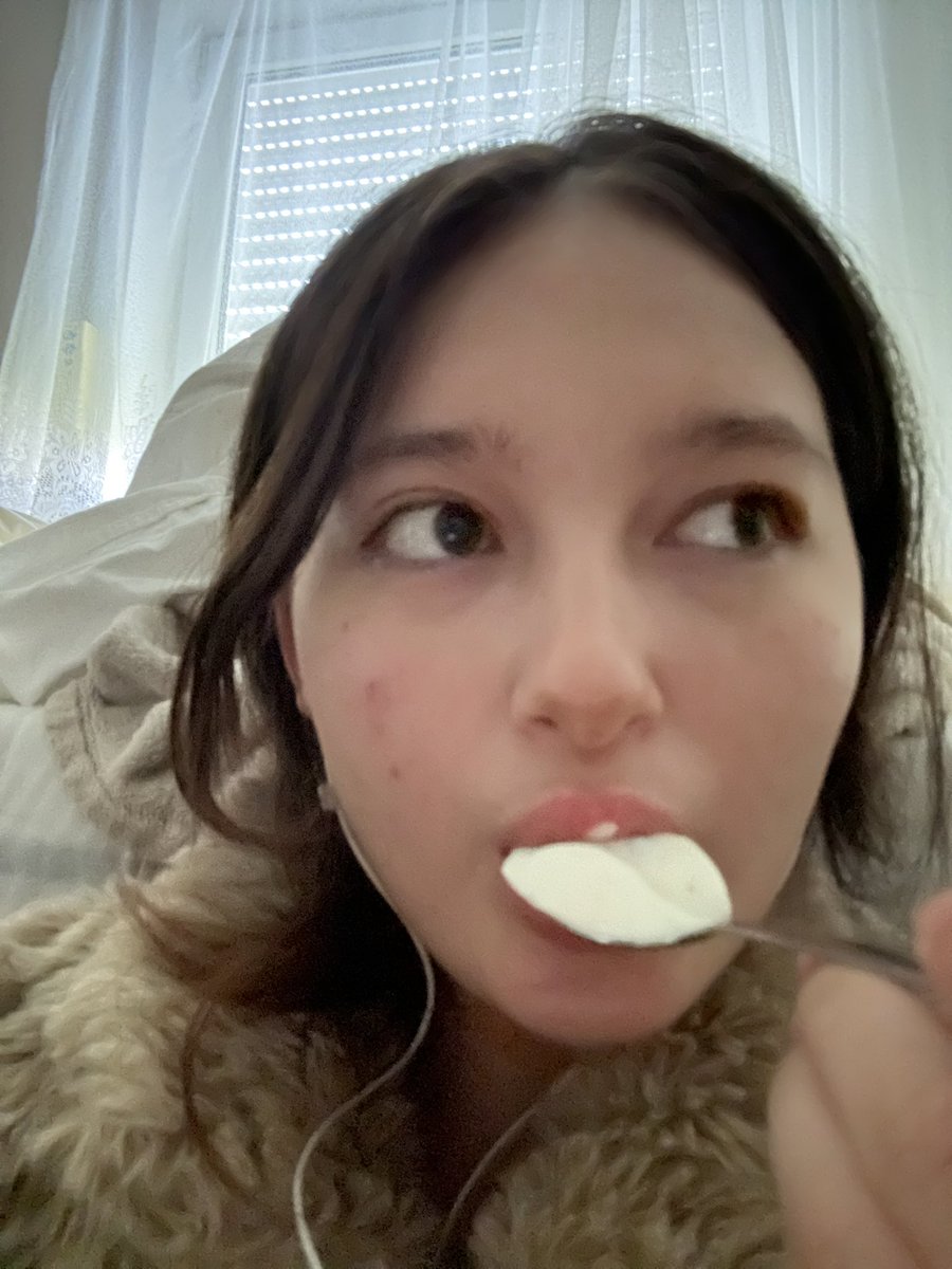 only had the vegetables bc the rice was undercooked 😞 also had yoghurt