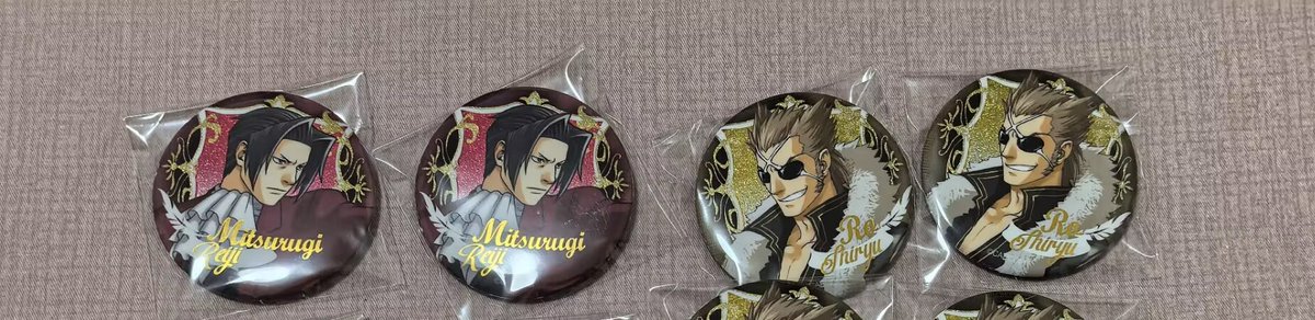 TypeMONOMI's tweet image. 🥰🥰弧弧酱给我买的，很般配