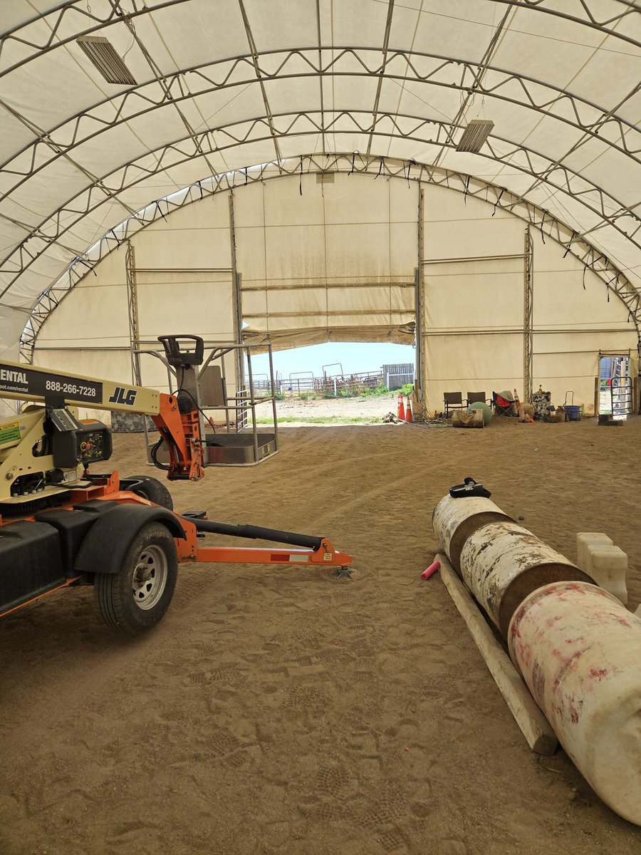 Getting tired of this office. Well, maybe just tired.  Just a little left to tighten and then lace up