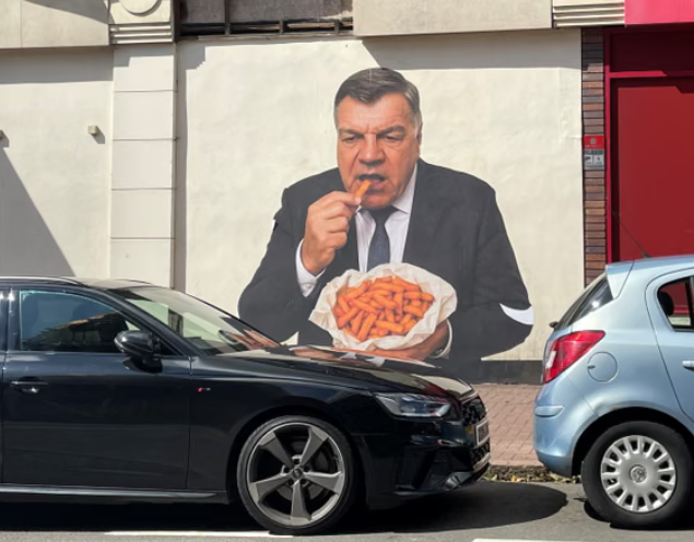 M_H_Taylor's tweet image. Florence? Milan? Rome?
Their frescos have got nothing on this.