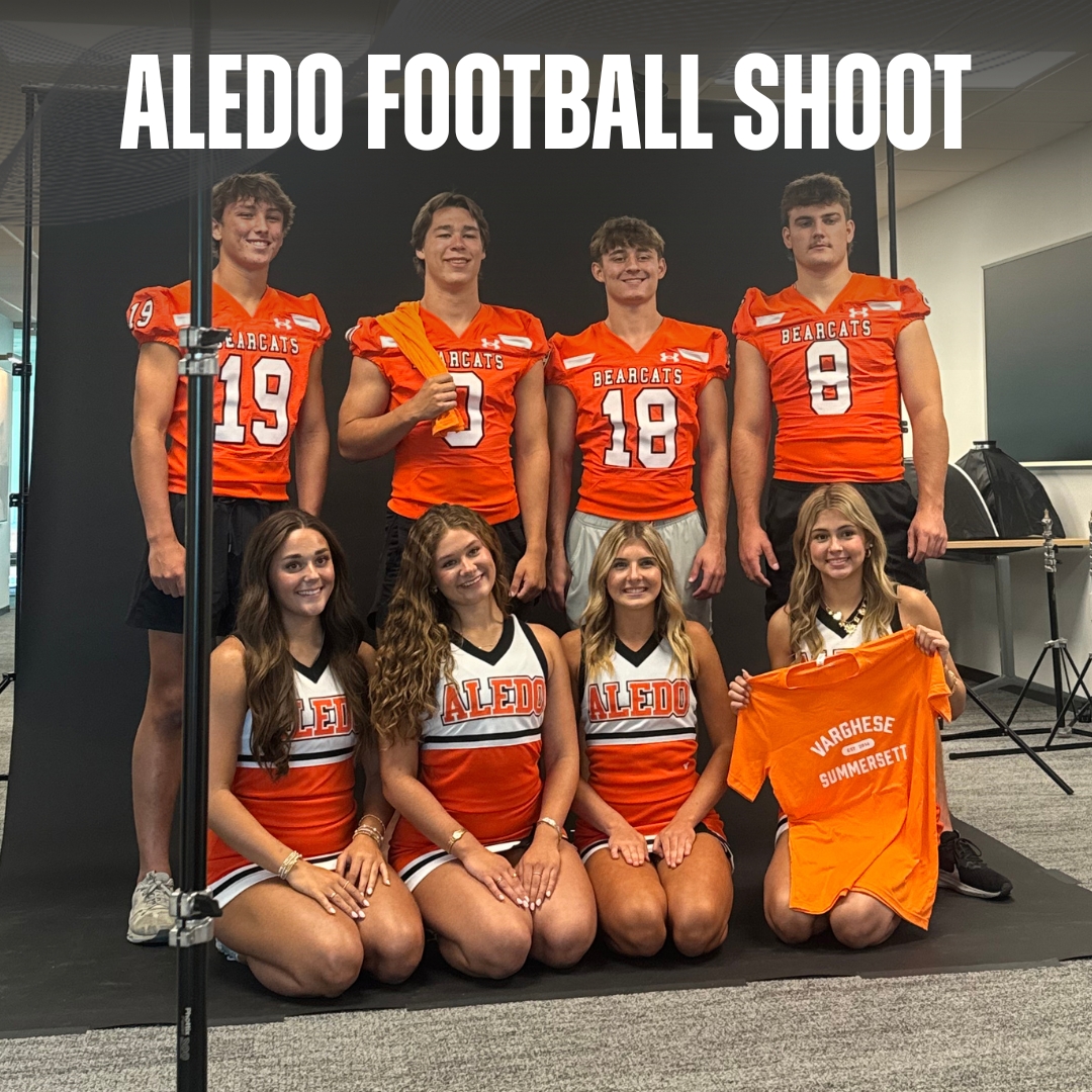 VersusTexas's tweet image. We had a great time shooting these amazing young men and women for the Aledo Football Program. Thank you to all who helped pull this together! Go Bearcats!
