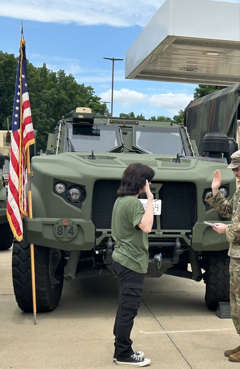 MSG Gabe Sweger (@msg_sweger) on Twitter photo Dedication & Commitment
I am motivated to see there is still some left with today's youth. 🇺🇸
#ttd #taketheden #theburn ##standardsoverfeelings <a href="/ContinuedFight/">Ben Newman</a> Dedication & Commitment
I am motivated to see there is still some left with today's youth. 🇺🇸
#ttd #taketheden #theburn ##standardsoverfeelings <a href="/ContinuedFight/">Ben Newman</a>