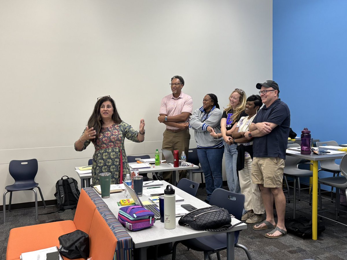 JcpsMagnet's tweet image. We had another absolutely incredible day of learning with @MagnetSchlsMSA and #JCPSMagnets today.  Thanks to our incredible magnet leaders for their engagement and commitment.  This is just the start, keep an eye on #JCPSMagnets, so many great things to come @JCPSKY #WeareJCPS