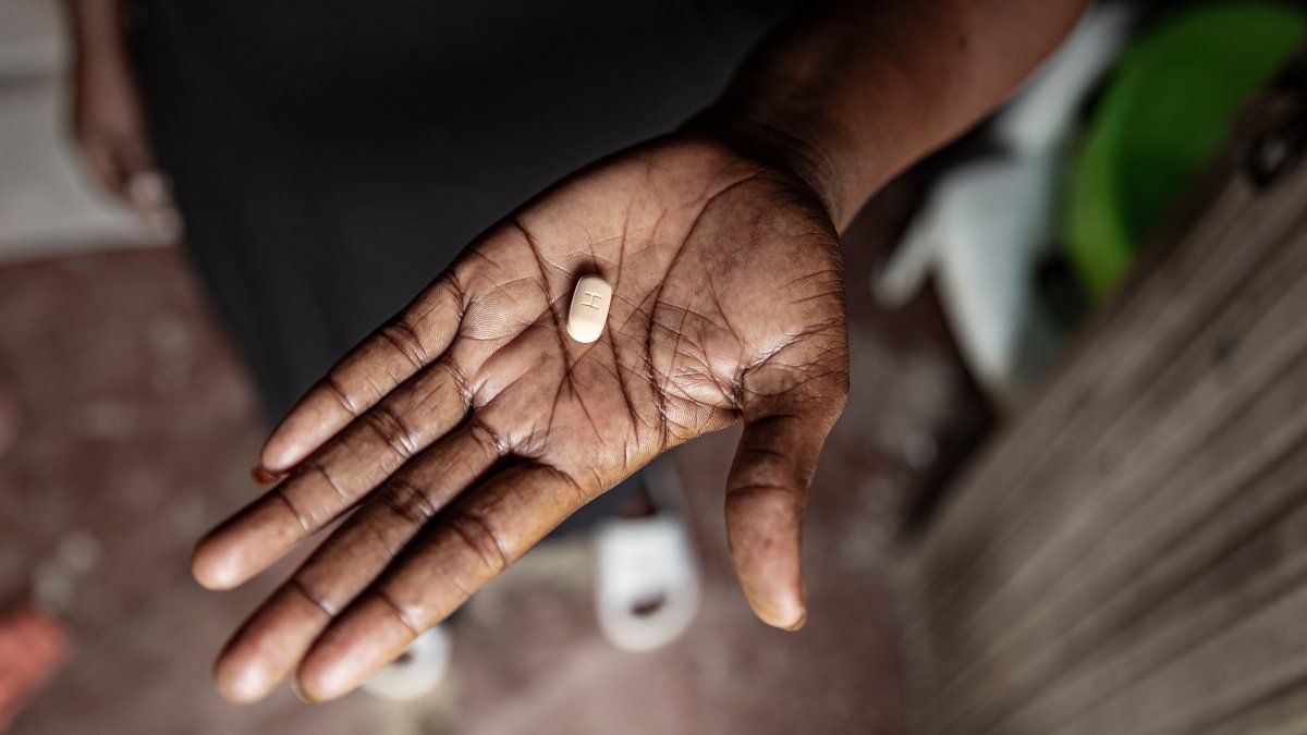 U.S. program to combat HIV/AIDS survives Trump's latest round of cuts U.S. program to combat HIV/AIDS survives Trump's latest round of cuts