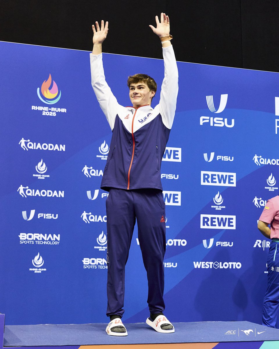 SMUSwimDiveM's tweet image. It’s just what he does. 🧊🙌🏻

#RhineRuhr2025