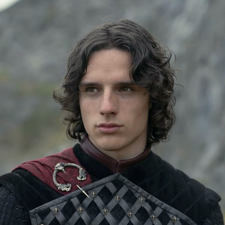 jjmileo's tweet image. “Thousands dιed. Yet none of these losses were
felt so deeply as that of Jacaerys, Prince of Dragonstone and heir to the Iron Throne.”
“It is written that when the Sea Snake was congratulated on his victory, the old
man said, “If this be victory, I pray I never win another.”