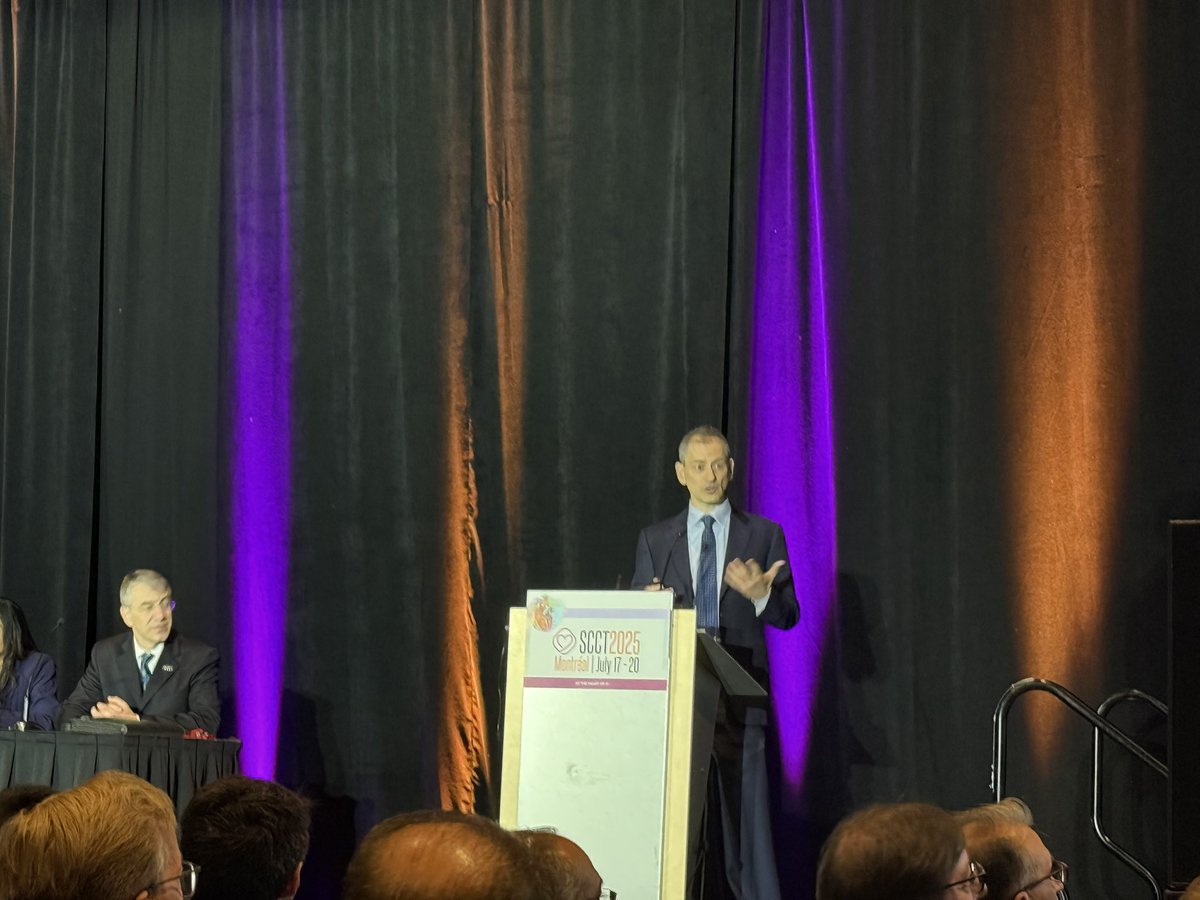 purviparwani's tweet image. Congratulations @RonBlankstein 
Master clinician, researcher and mentor to so many of us #yesCCT #SCCT2025 
Thank you for everything that you do for your patients, trainees, friends and #CVimaging world!
