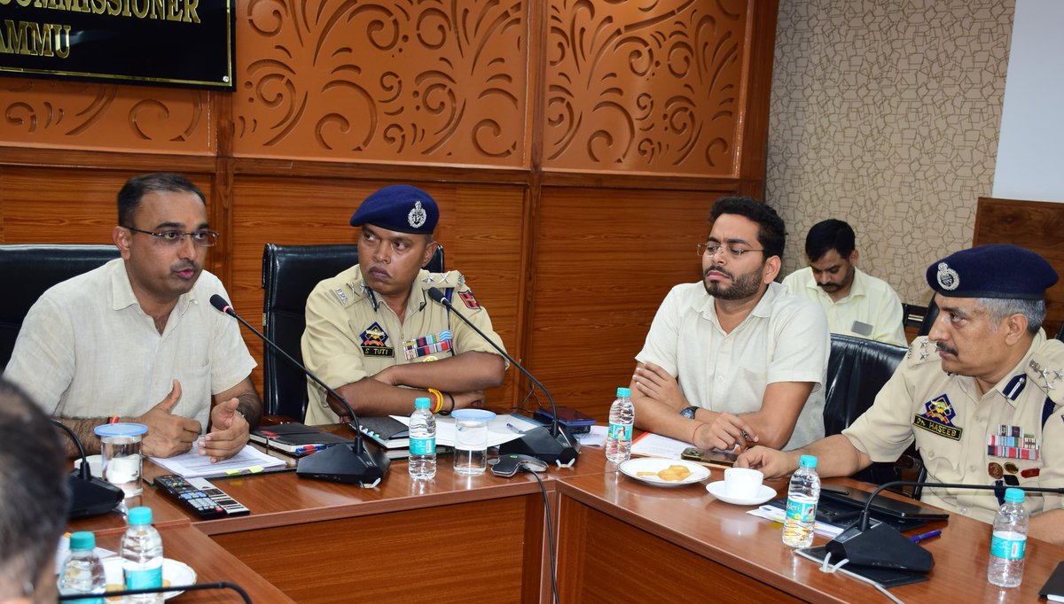 JK CHANNEL (@jkchanneltv) on Twitter photo Div Com, IGP review #arrangements for #ShriBudhaAmarnathjiYatra 2025
The Yatra’s first batch will depart from Bhagwati Nagar, Jammu, on July 28, 2025, moving towards Tehsil Mandi in Poonch in a regulated convoy amid full security arrangements.
<a href="/Divcomjammu/">Divisional Commissioner Jammu</a> <a href="/diprjk/">Information & PR, J&K</a> <a href="/igp_jammu/">IGP Jammu</a> Div Com, IGP review #arrangements for #ShriBudhaAmarnathjiYatra 2025
The Yatra’s first batch will depart from Bhagwati Nagar, Jammu, on July 28, 2025, moving towards Tehsil Mandi in Poonch in a regulated convoy amid full security arrangements.
<a href="/Divcomjammu/">Divisional Commissioner Jammu</a> <a href="/diprjk/">Information & PR, J&K</a> <a href="/igp_jammu/">IGP Jammu</a>