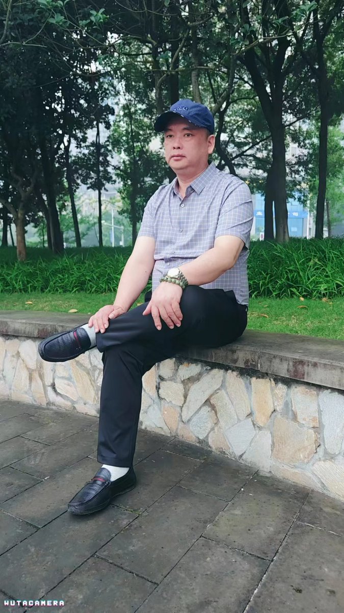 红颜中老 tweet media