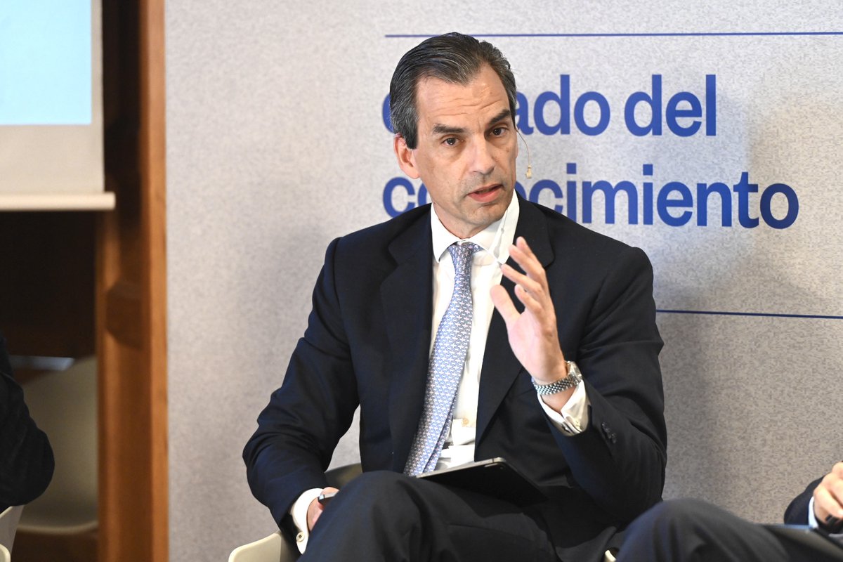 🗣️ Enrique Used: "La realidad es que la dispersión de fuentes y la falta de interoperabilidad entre datos públicos y privados genera ruido e incertidumbre, lo que dificulta tanto la inversión como el diseño de estrategias institucionales a largo plazo"