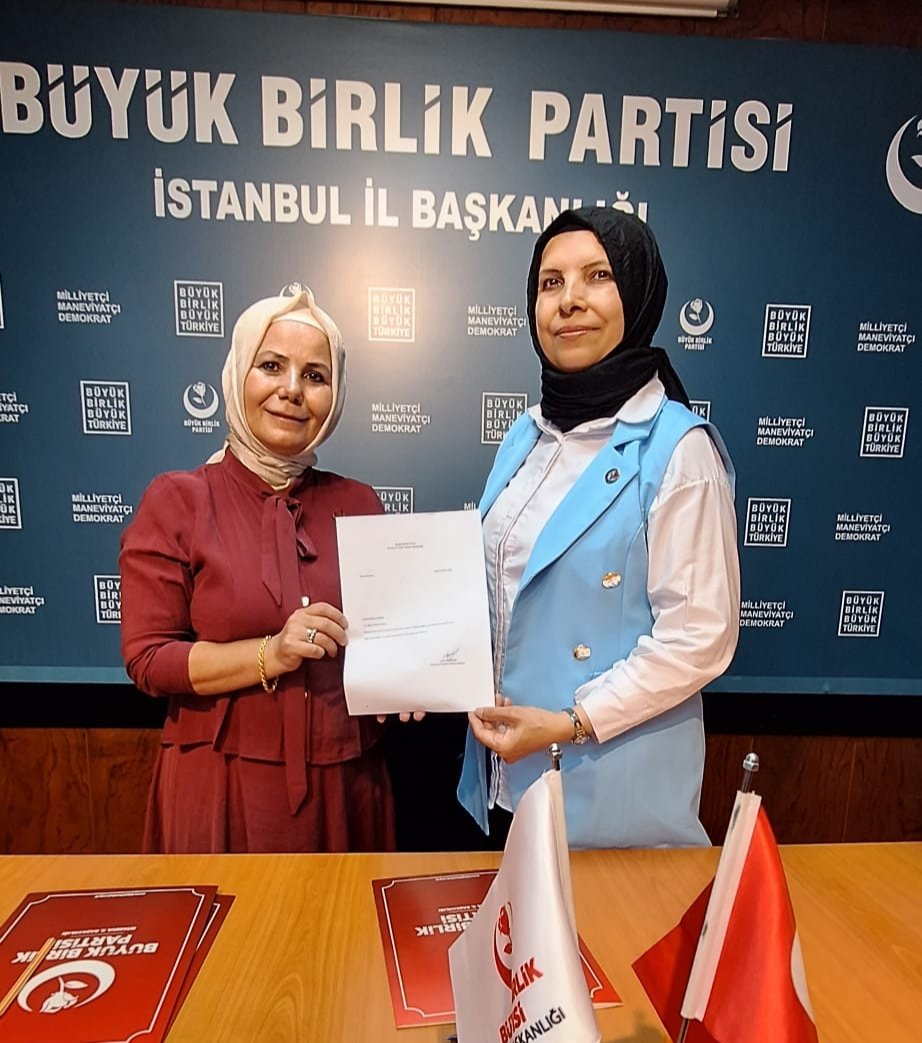 bbpistanbulil's tweet photo. Esenyurt İlçe Kadın Kolları Başkanımızin bugün atamasini yaptık. Selma ÇINAR baskanimıza başarılar dilerim hayırlı uğurlu olsun .

Esenyurt emin ellerde.

#bizkadinlarlagüclüyüz 

@Mustafa_Destici
@gokhanilgar 
@dilekkskn14 
@bbpgenelmerkez 
@hlysncn https://t.co/IPuZyR4G74