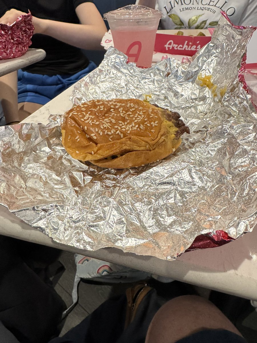 @lovearchies the handmade smashed star burgers, made with care